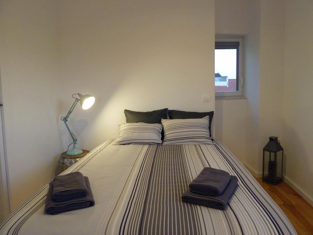 Apartment Dreaming - Trigueiros City View