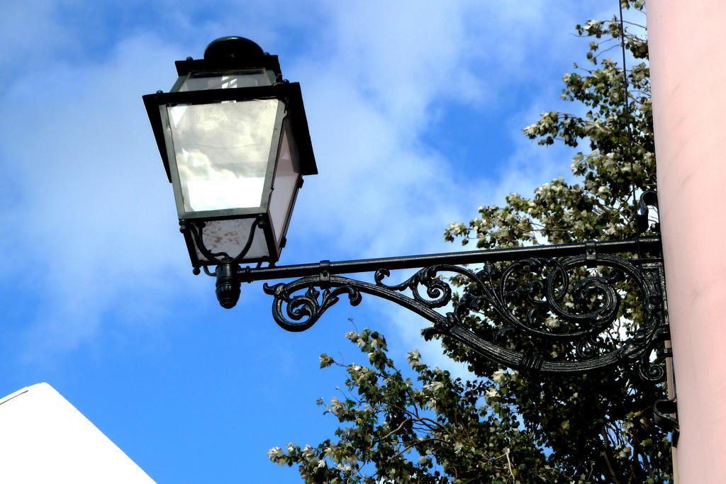 Dreaming - Trigueiros City View * Lisbon